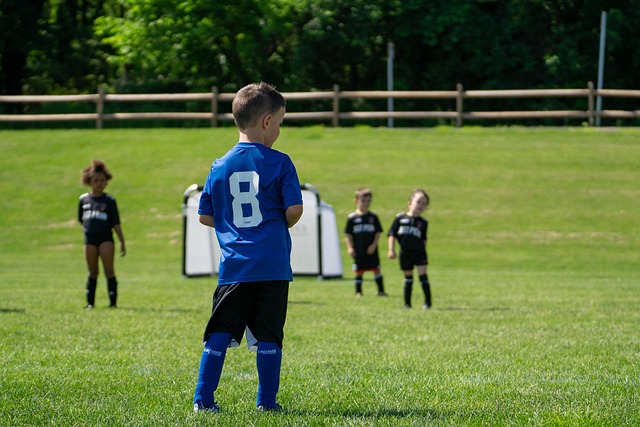 媒体人：23岁华裔中场瑞安-蒂格即将加盟上海海港.