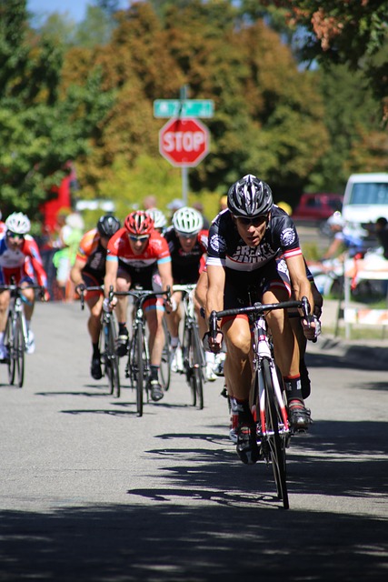 26岁日本球星闪耀欧冠：拉都拉不住，无敌进球，.